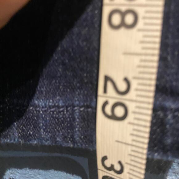 Levi's Size 10 Black tab Mid Rise Skinny Dark Wash Button Pocket - Picture 3 of 9